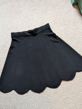Black Scalloped Hem A-Line Knit Sweater Skirt Olivia and Grace L